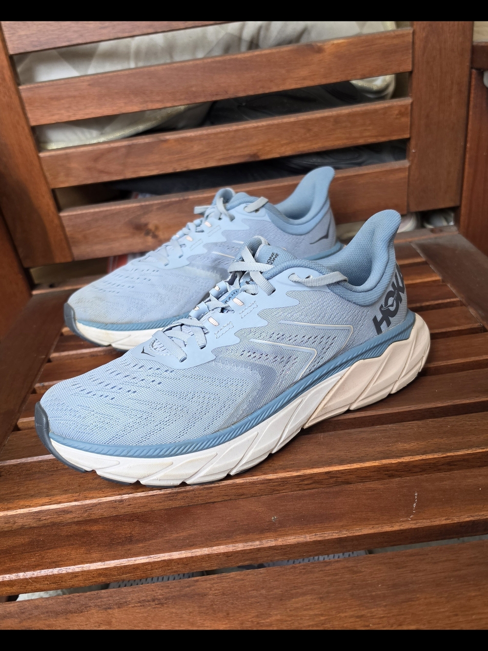 HOKA ONE ONE Arahi 5 Women’s Size 9.5